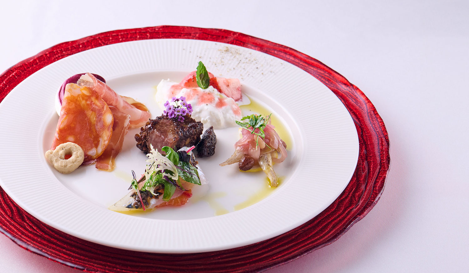 前菜の盛り合わせ